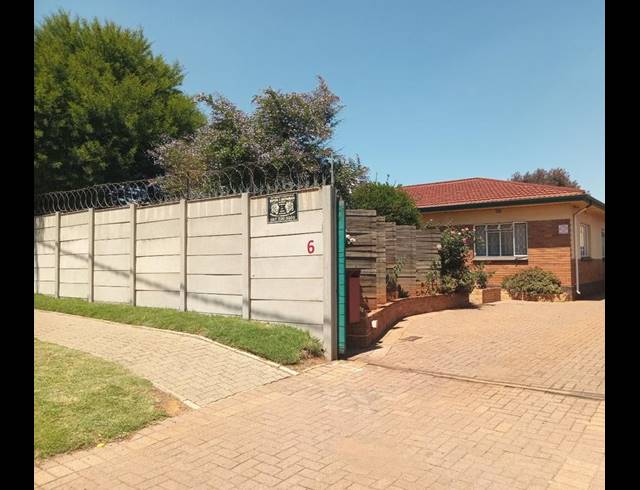 4 BEDROOM HOUSE FOR SALE IN HOMELAKE